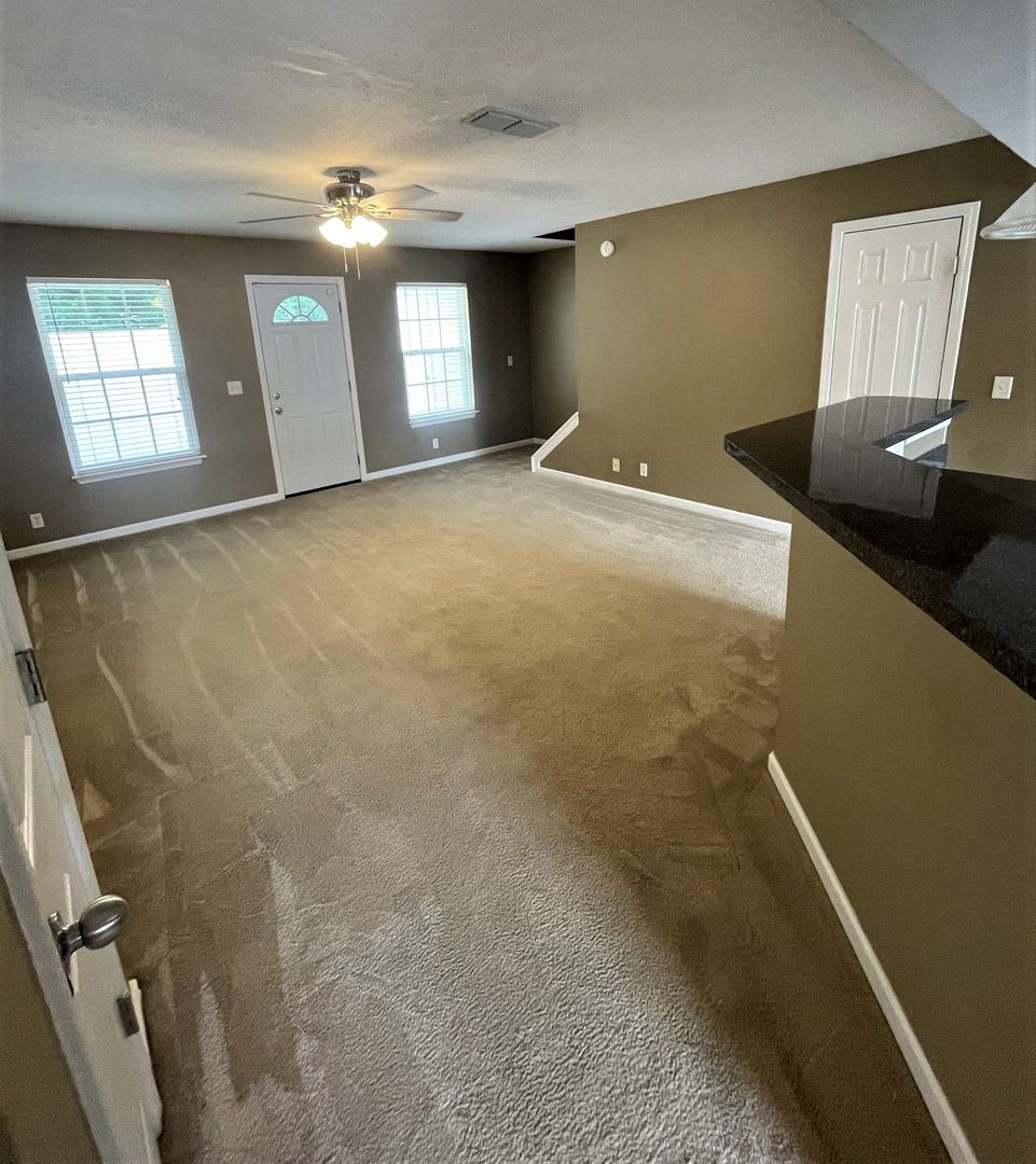 3 Bedroom Townhome in Barfield Commons – photo 3