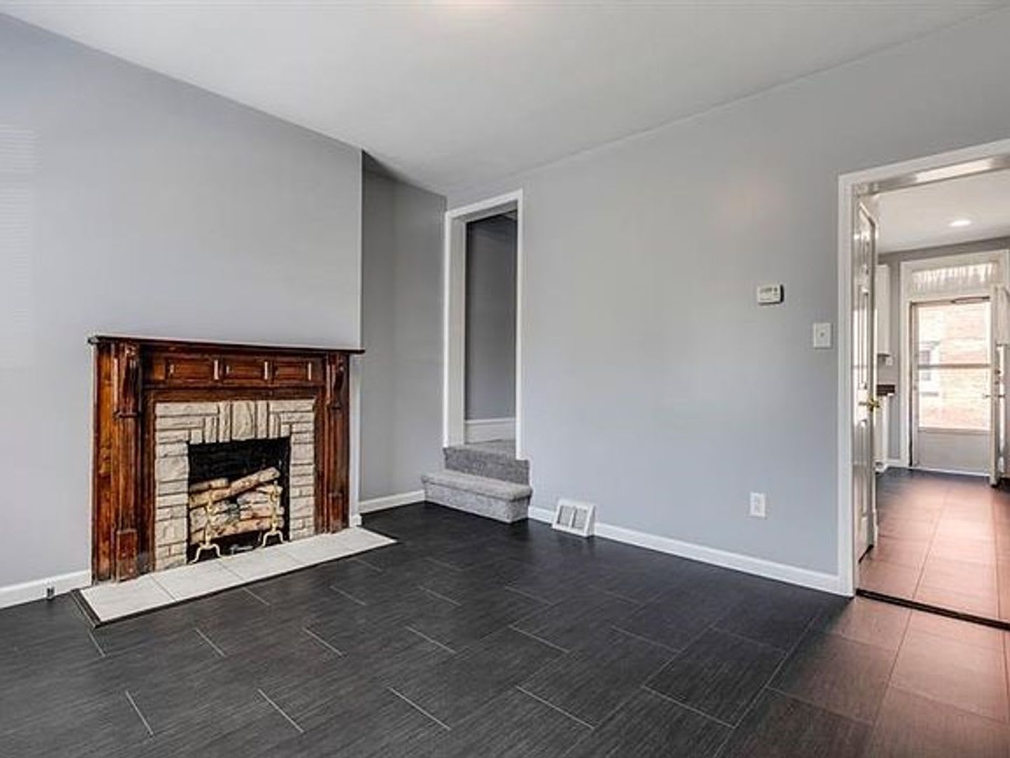 PRIME CENTRAL LAWRENCEVILLE 2 BEDROOM HOME – photo 5