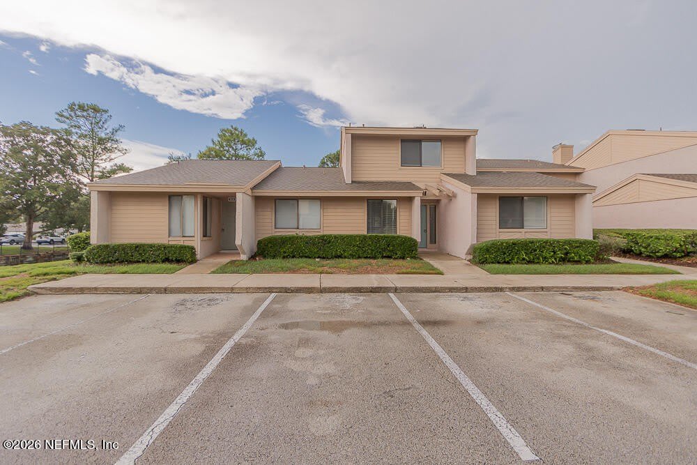 2131 SEA HAWK Drive – photo 2