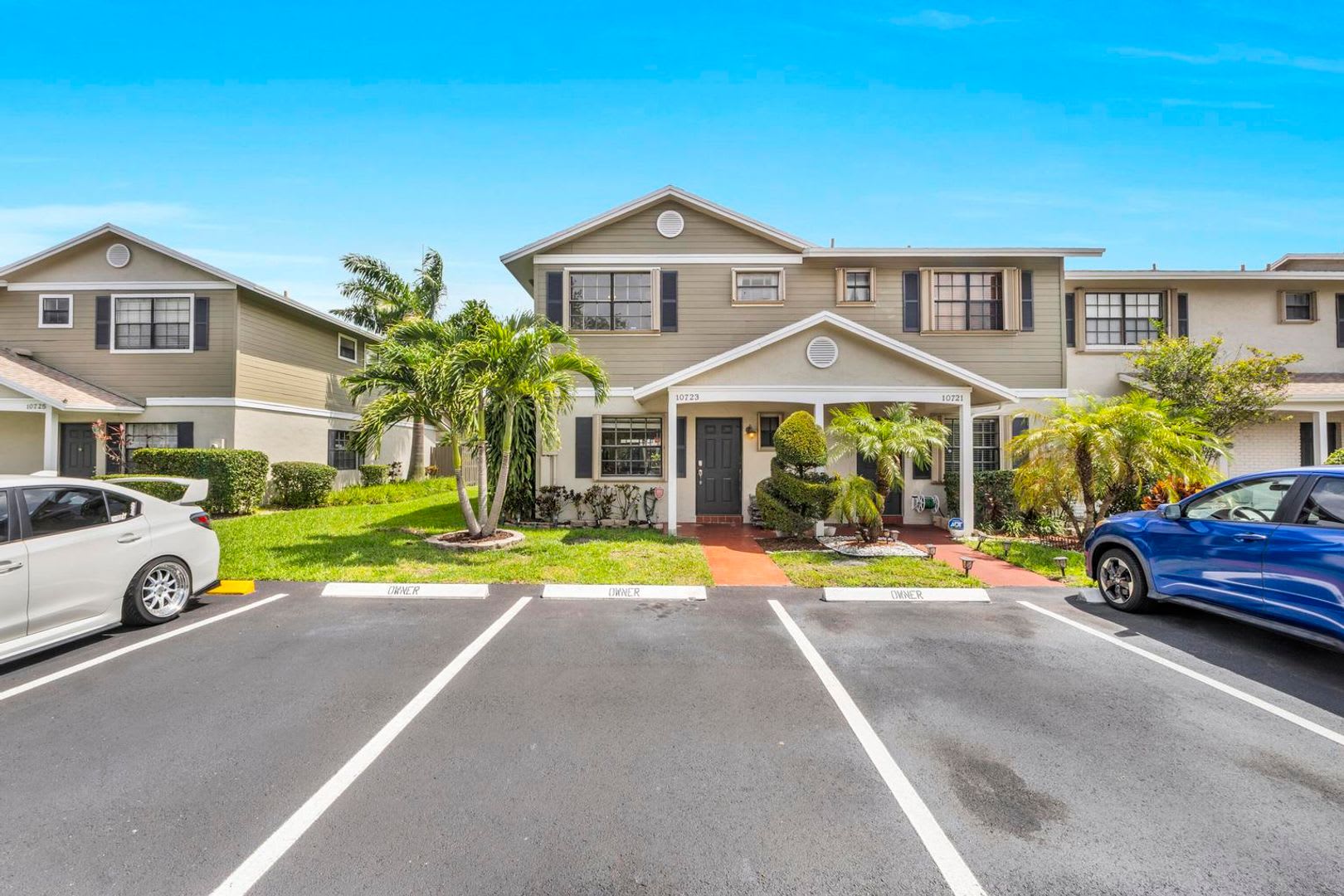 10723 NW 10TH S #Townhouse PEMBROKE PINES, FL 33026 – photo 3