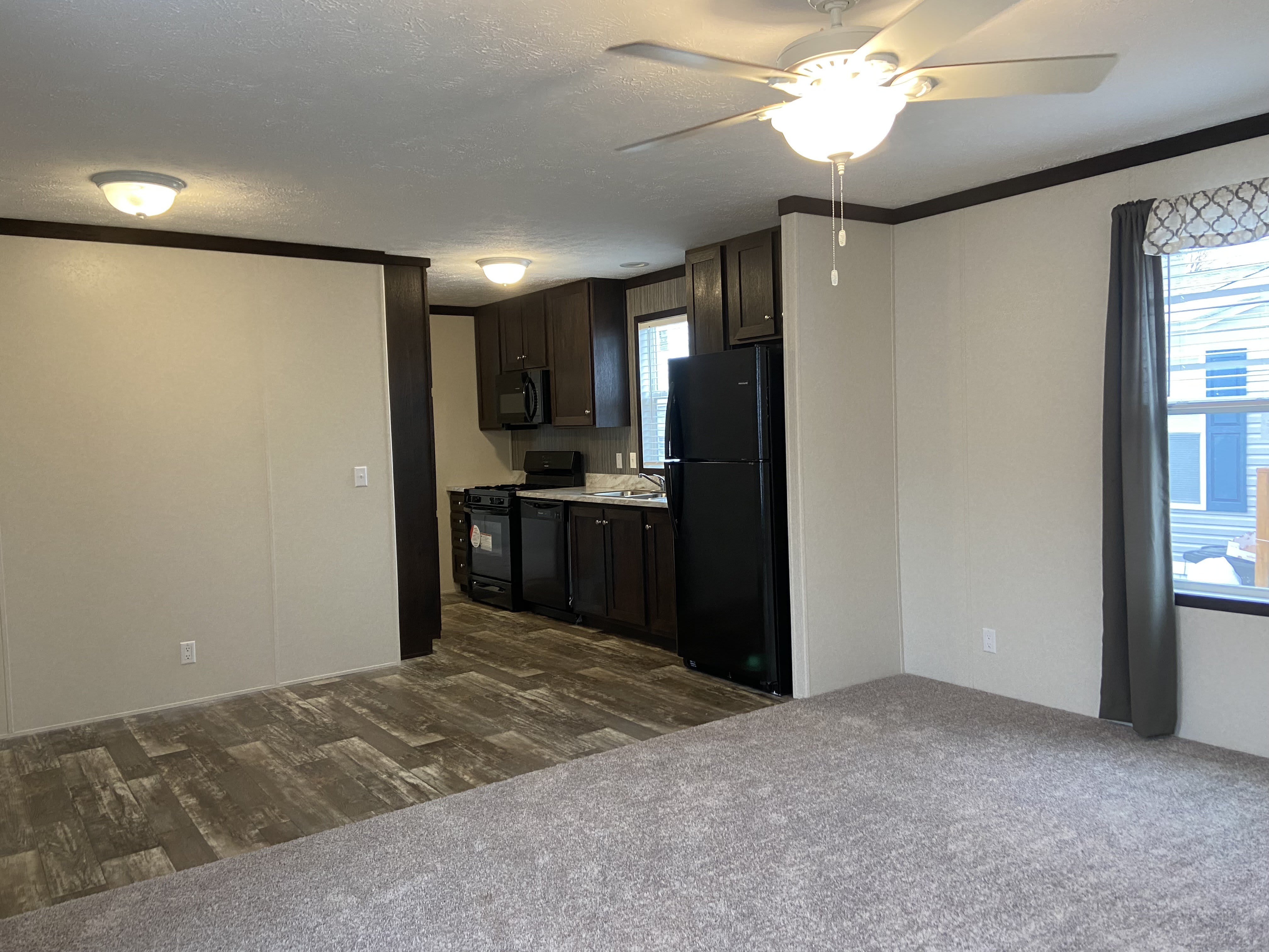 252 Spruce – photo 3