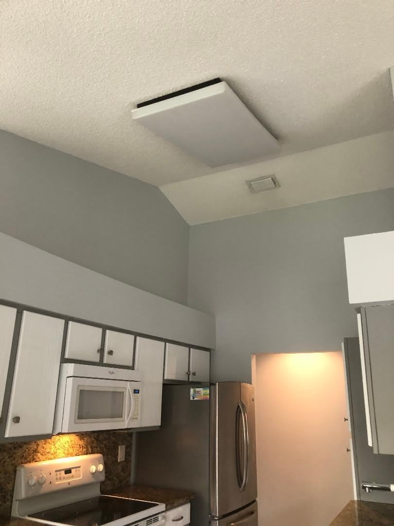 9322 NW 9th Place – photo 3