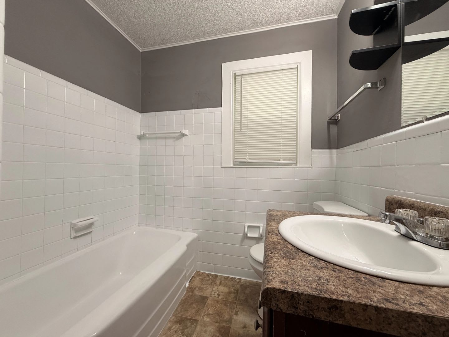 2 bed, 1 bath in Decatur! – photo 3