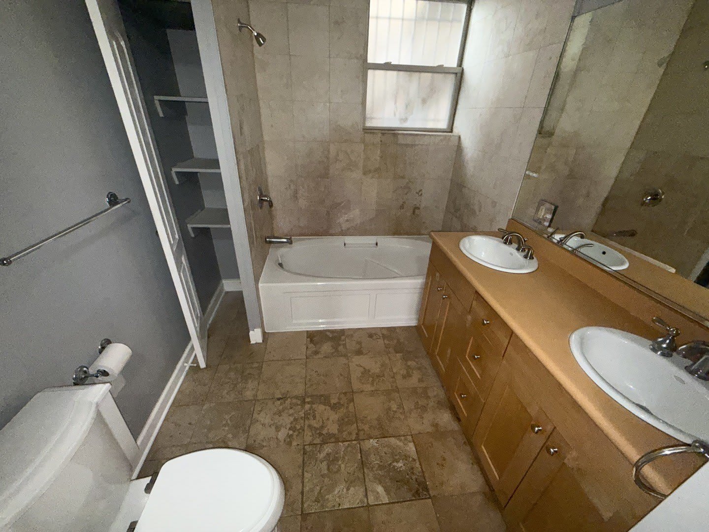 7722 S Cornell Avenue – photo 5