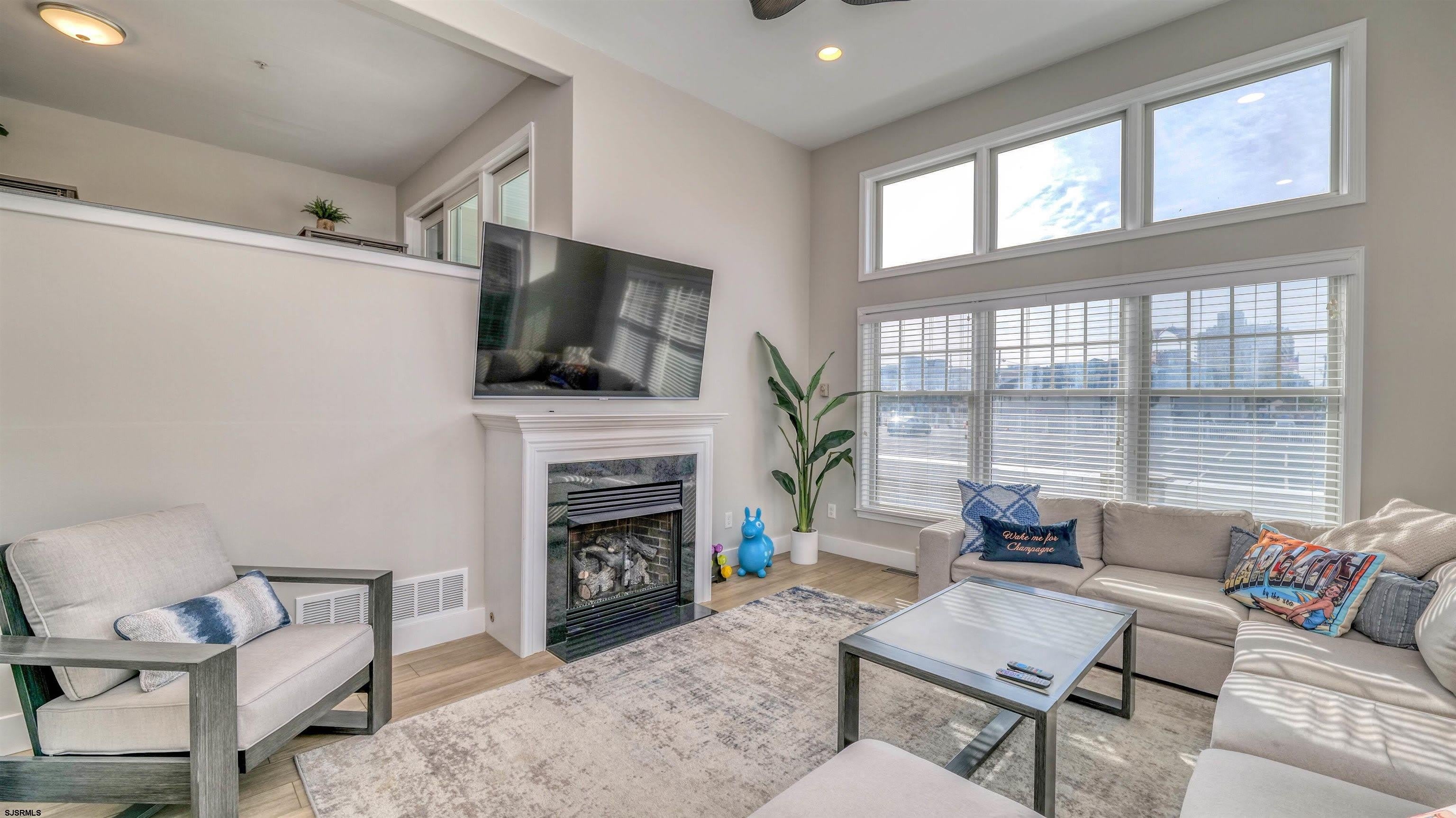 9100 Atlantic Ave – photo 2