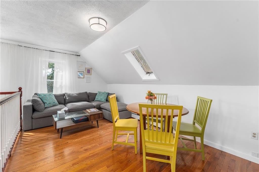 183 Wood Street – photo 4
