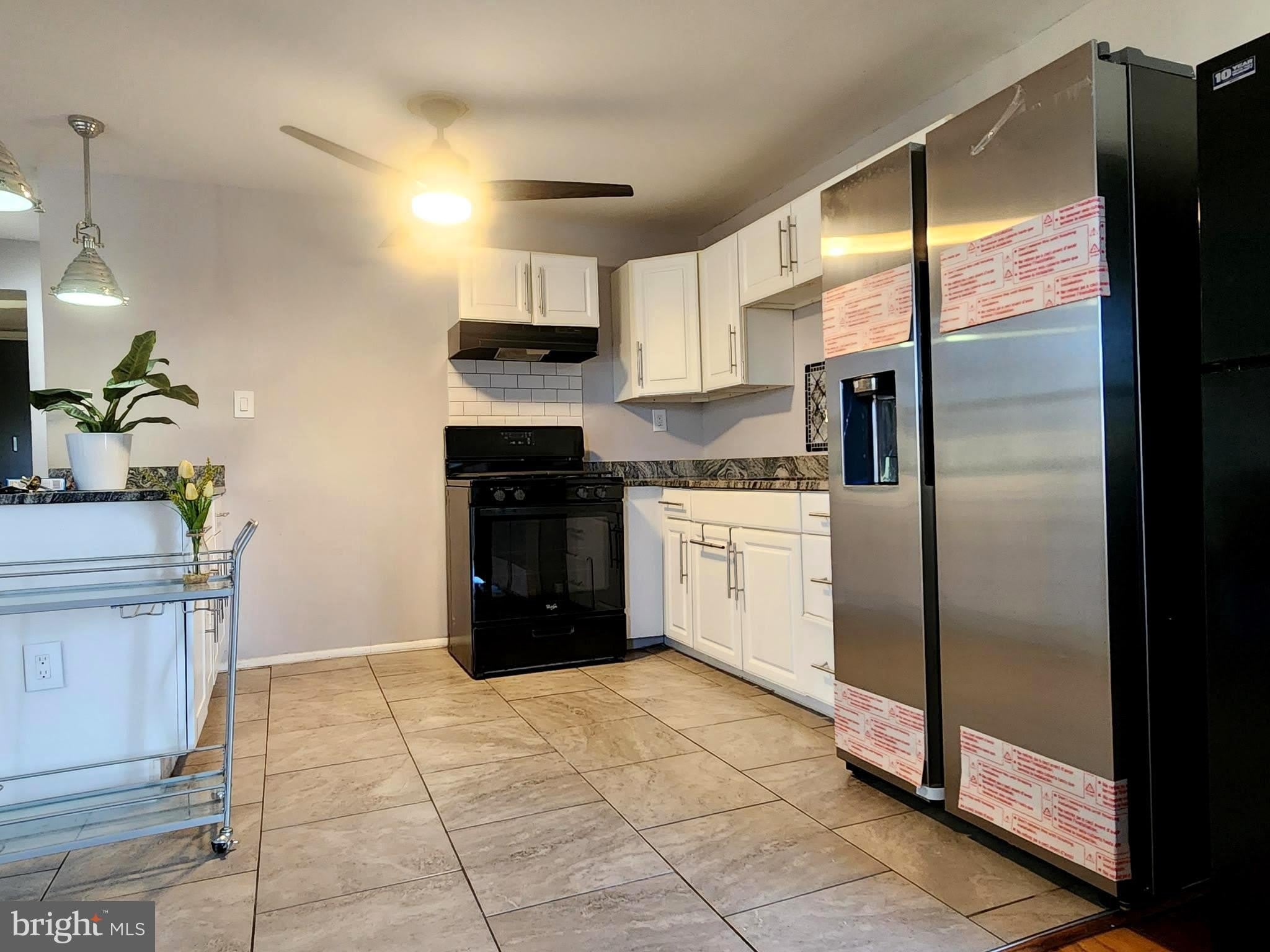 7316 DONNELL PLACE – photo 4