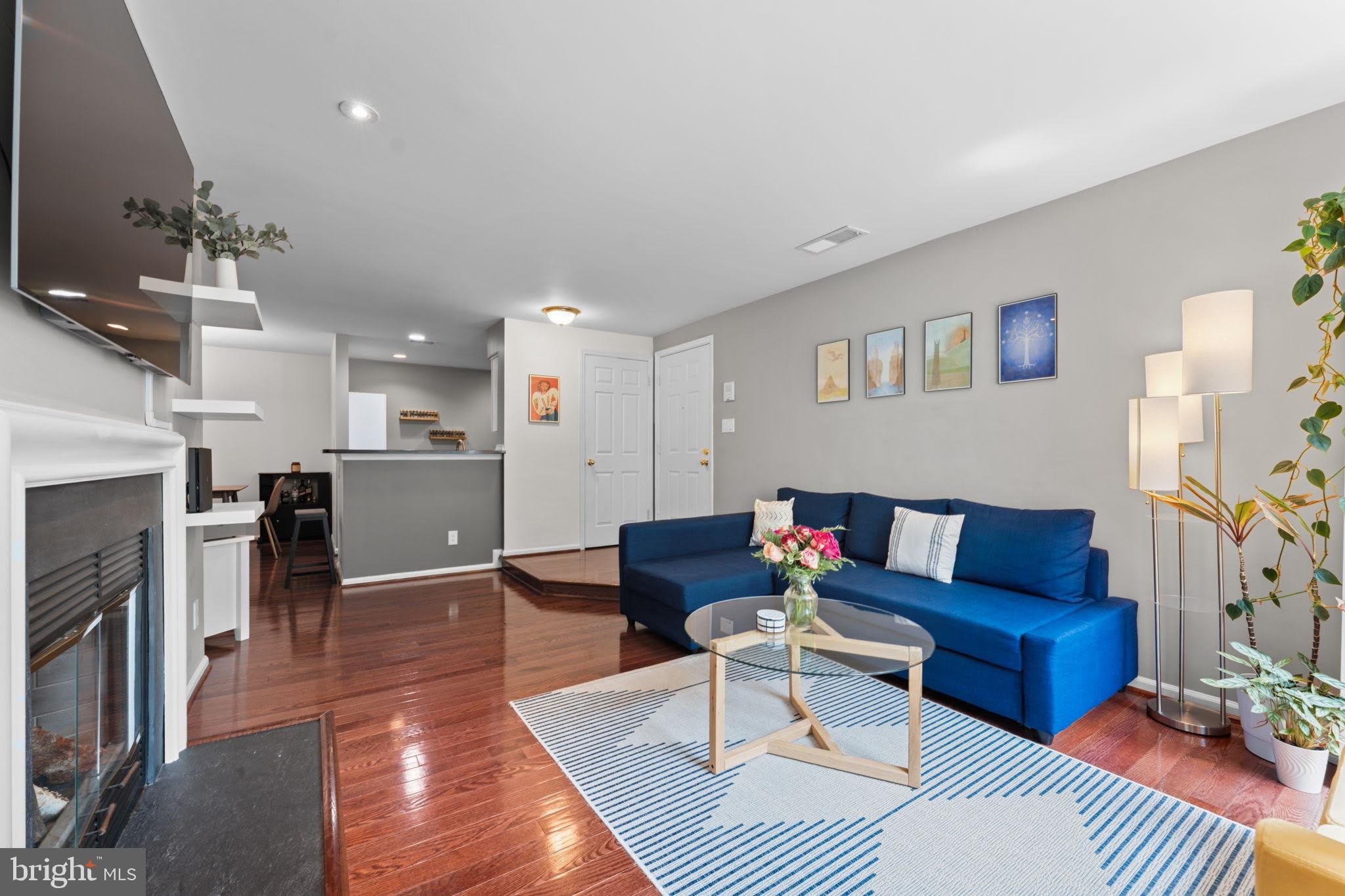 7501 ASHBY Lane – photo 5