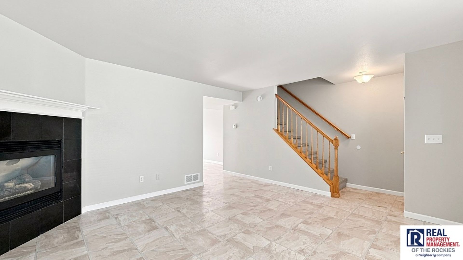 3 Beds 2 5 Baths In The Heart Of Loveland – photo 3