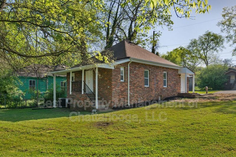 1717 Stanfiel Street – photo 3