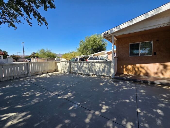 38577 Friendly Avenue – photo 2