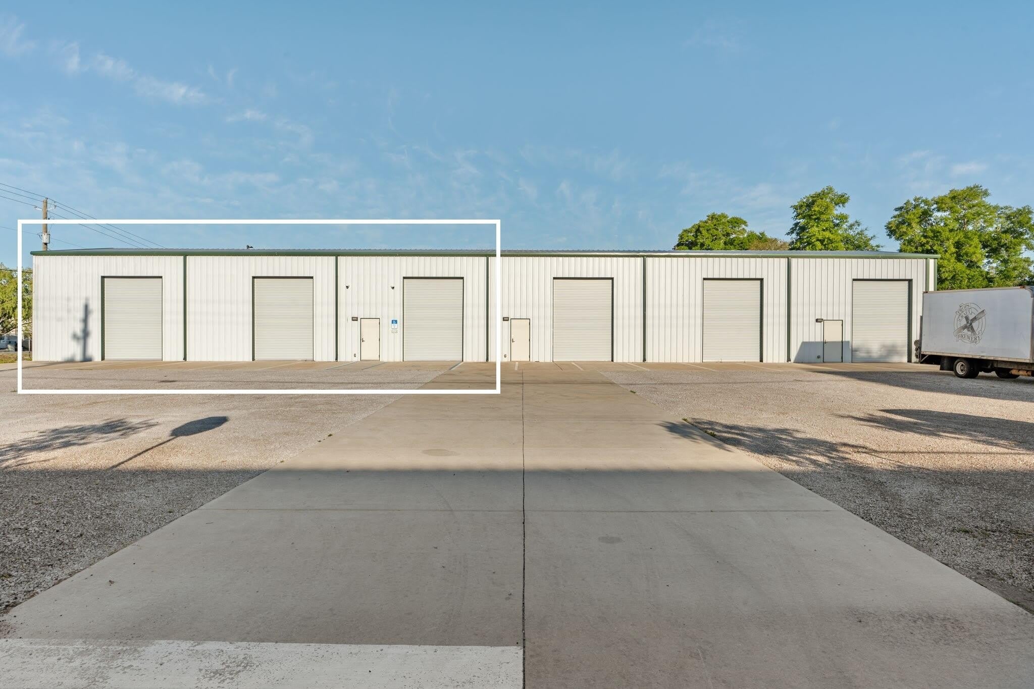 201 NW Lovejoy Road – photo 3