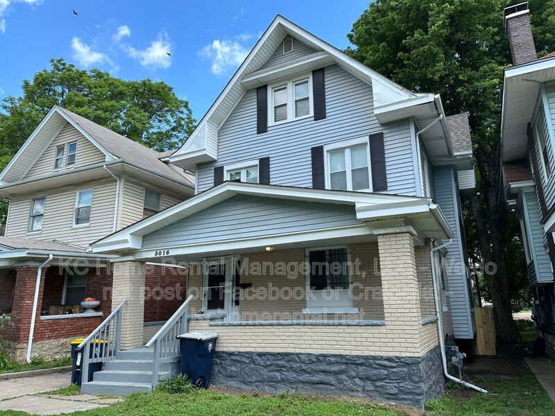 3016 E. 32nd St. – photo 2