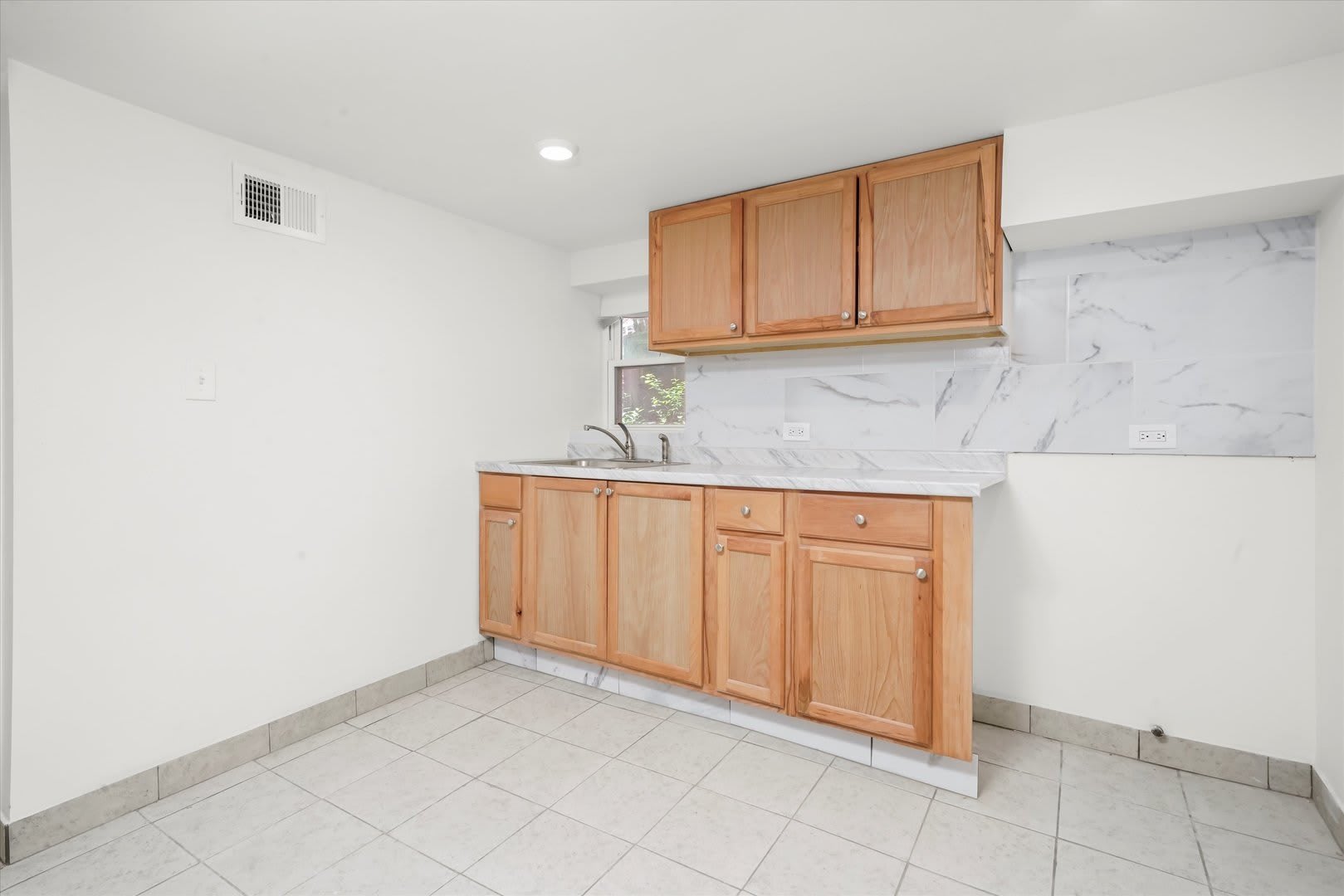 5331 W Congress Parkway – photo 4