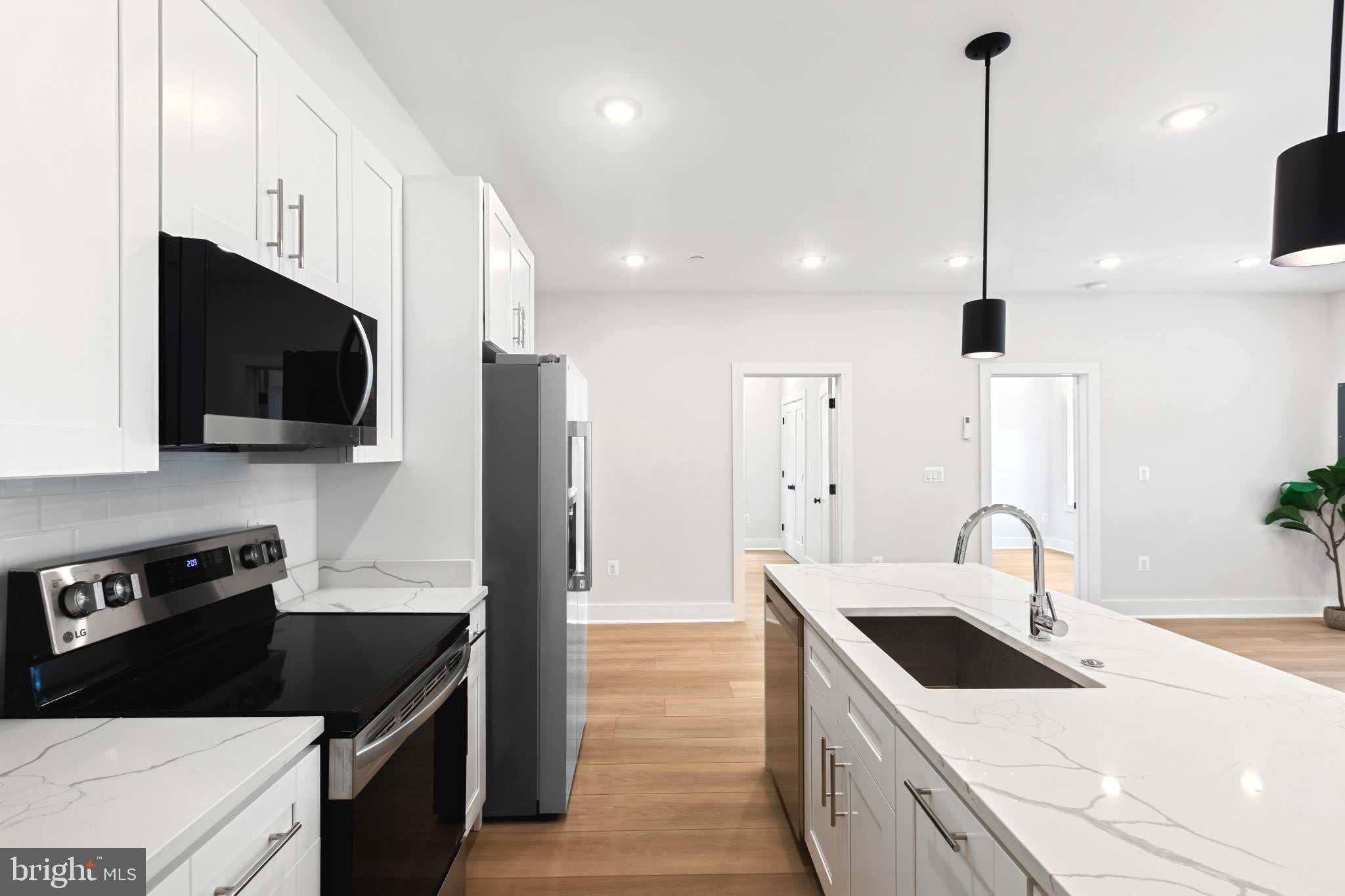 2236 40TH Street NW – photo 2