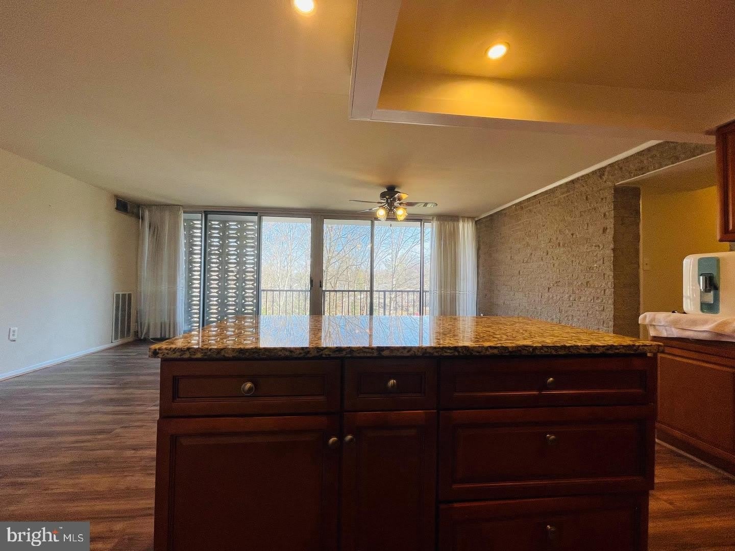 4360 IVYMOUNT Court – photo 4