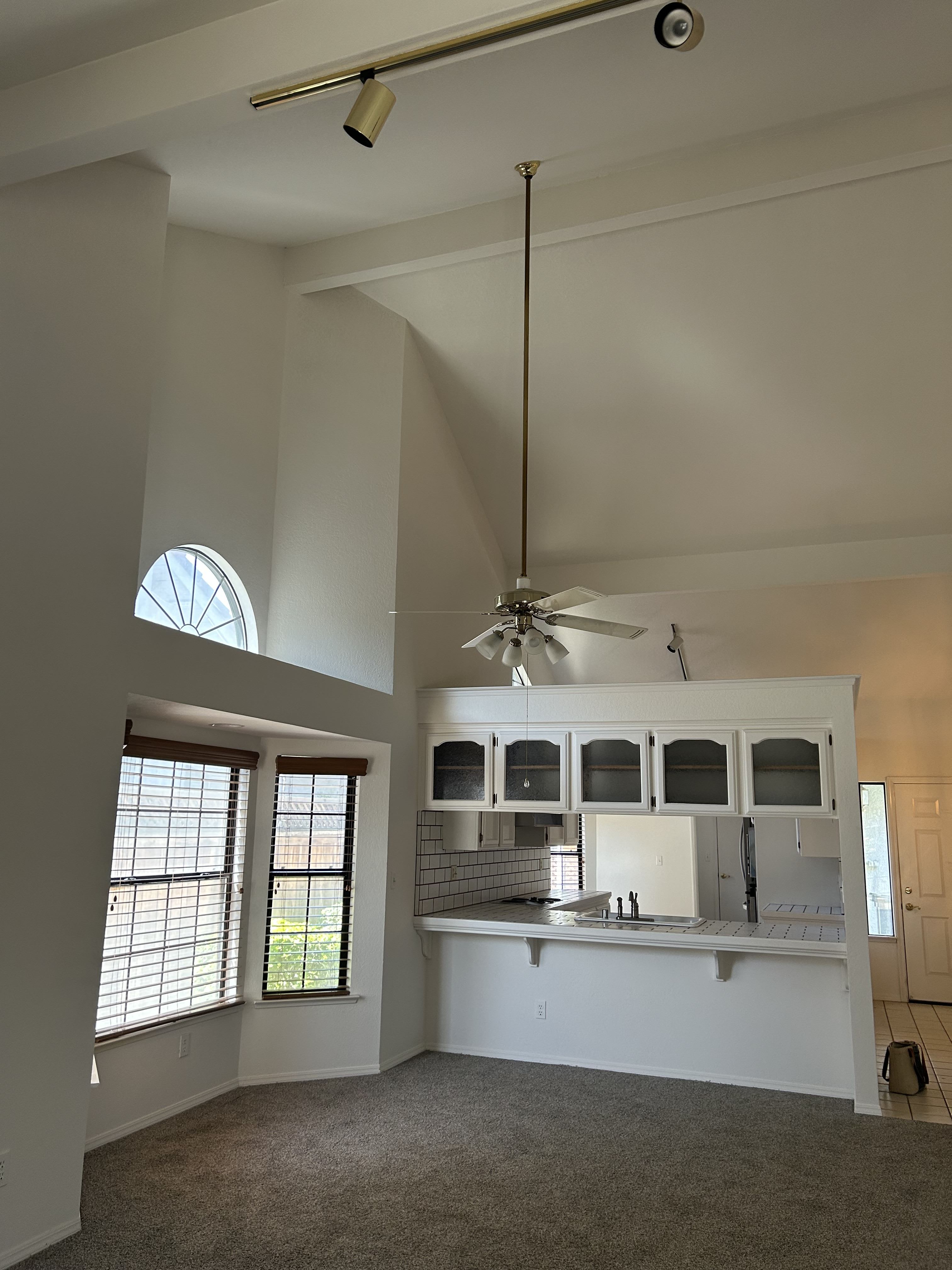 1229 West Bullard Avenue – photo 4