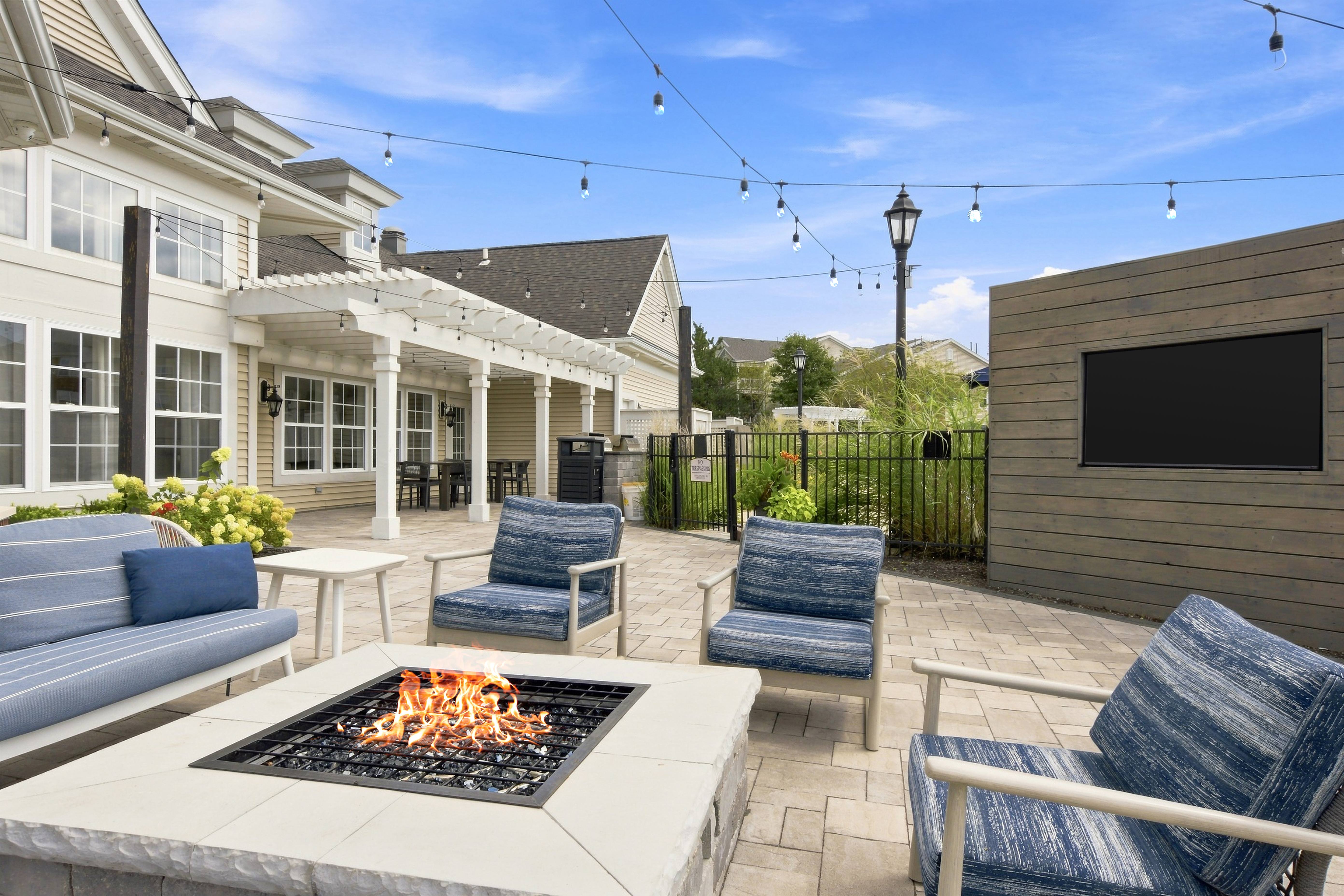 Ascend St. Charles – photo 1
