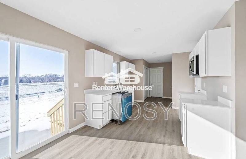 104 E Sycamore Street – photo 2