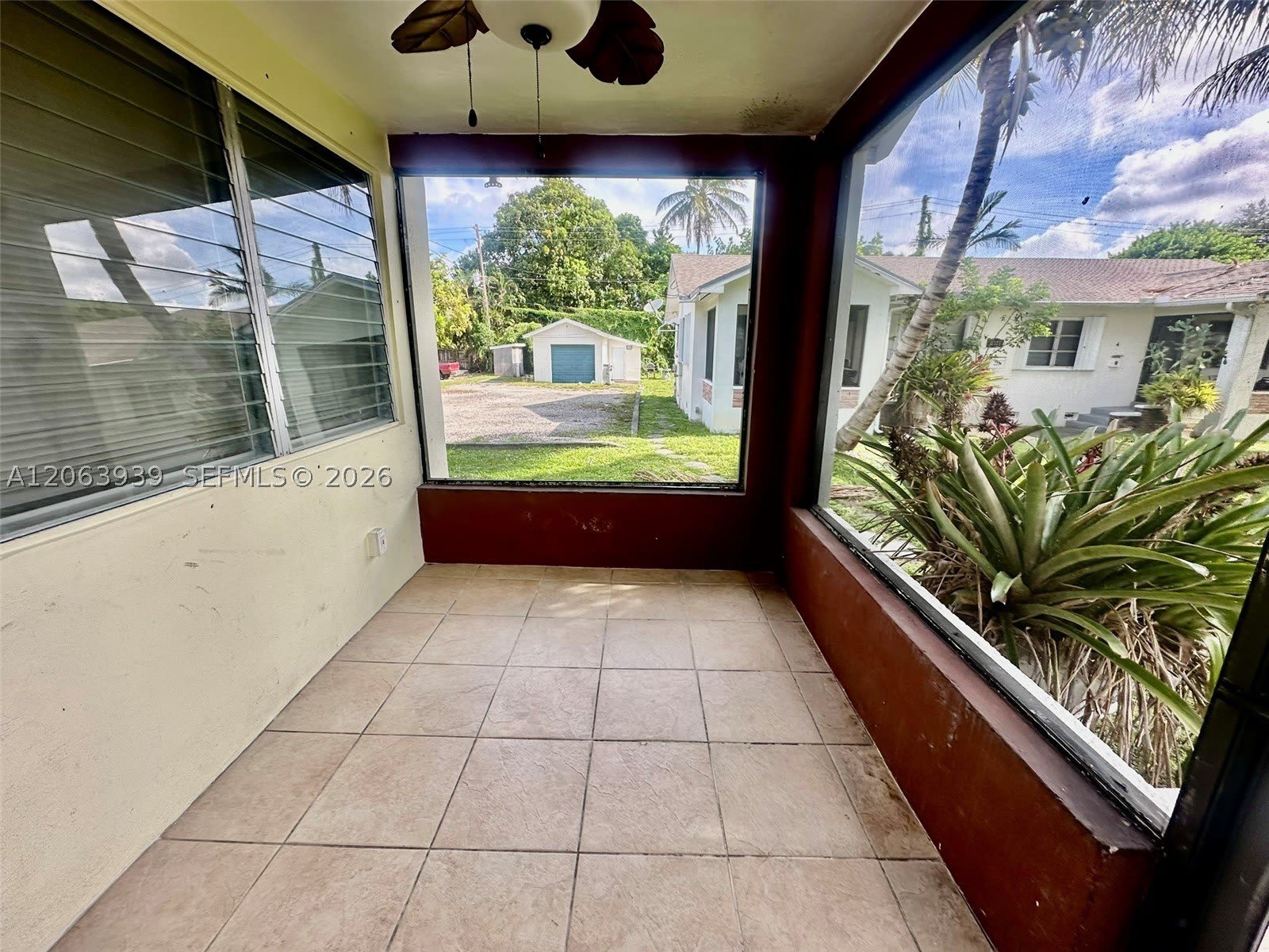 2325 Fillmore St – photo 3