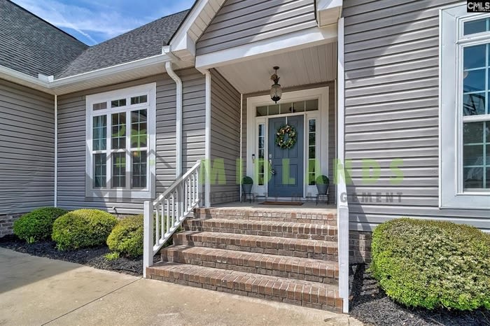 73 Middleton Drive – photo 2