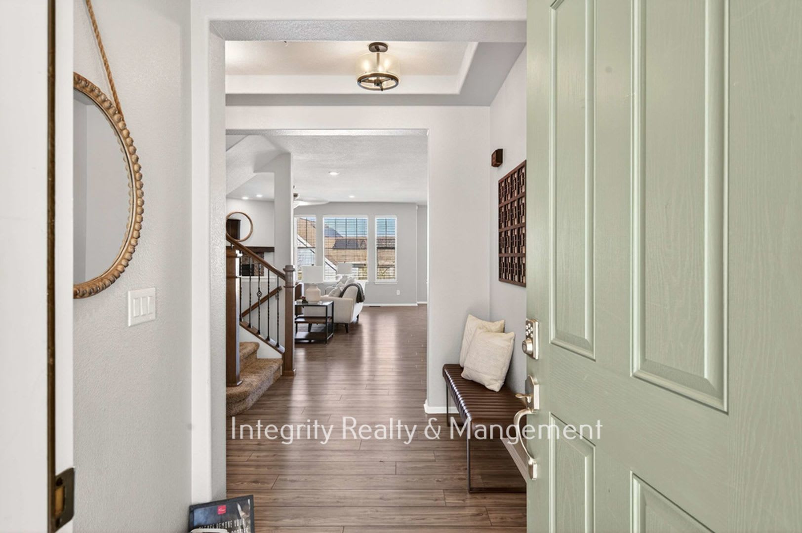 5 Bed/5 Bath, 3,827 Sqft – photo 3