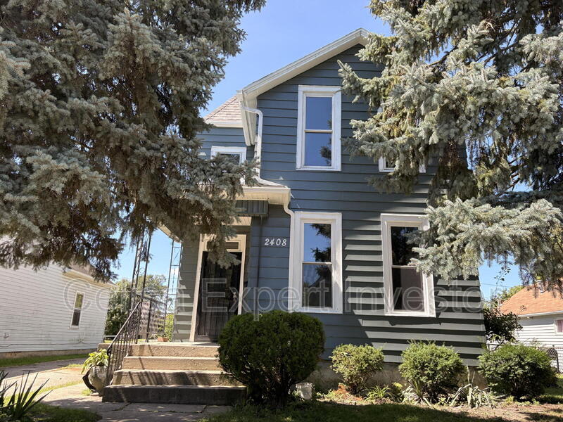 2408 Smith Street – photo 1