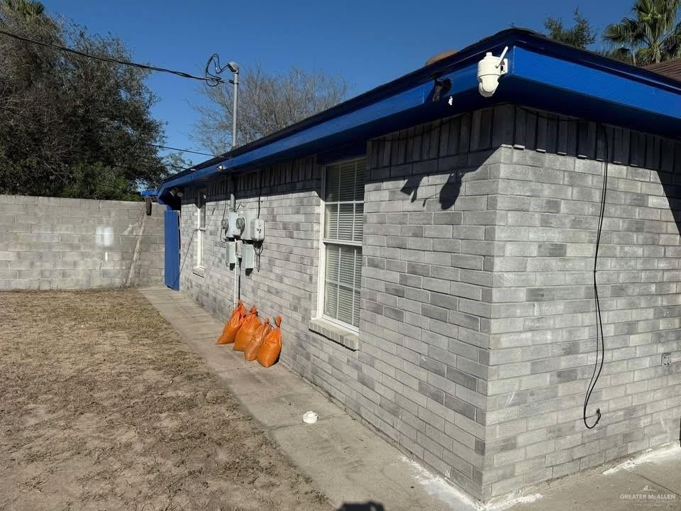 209 N Bluebonnet Street – photo 3
