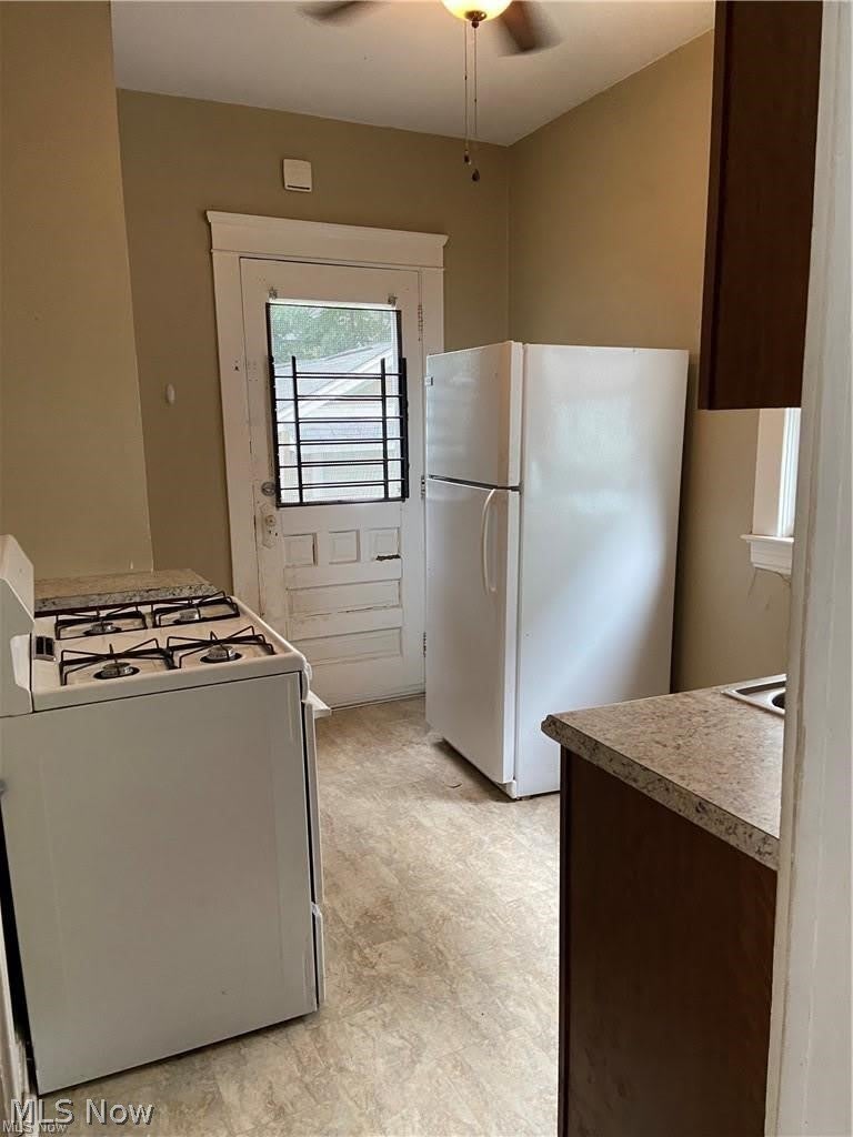 2628 E 124th Street – photo 5