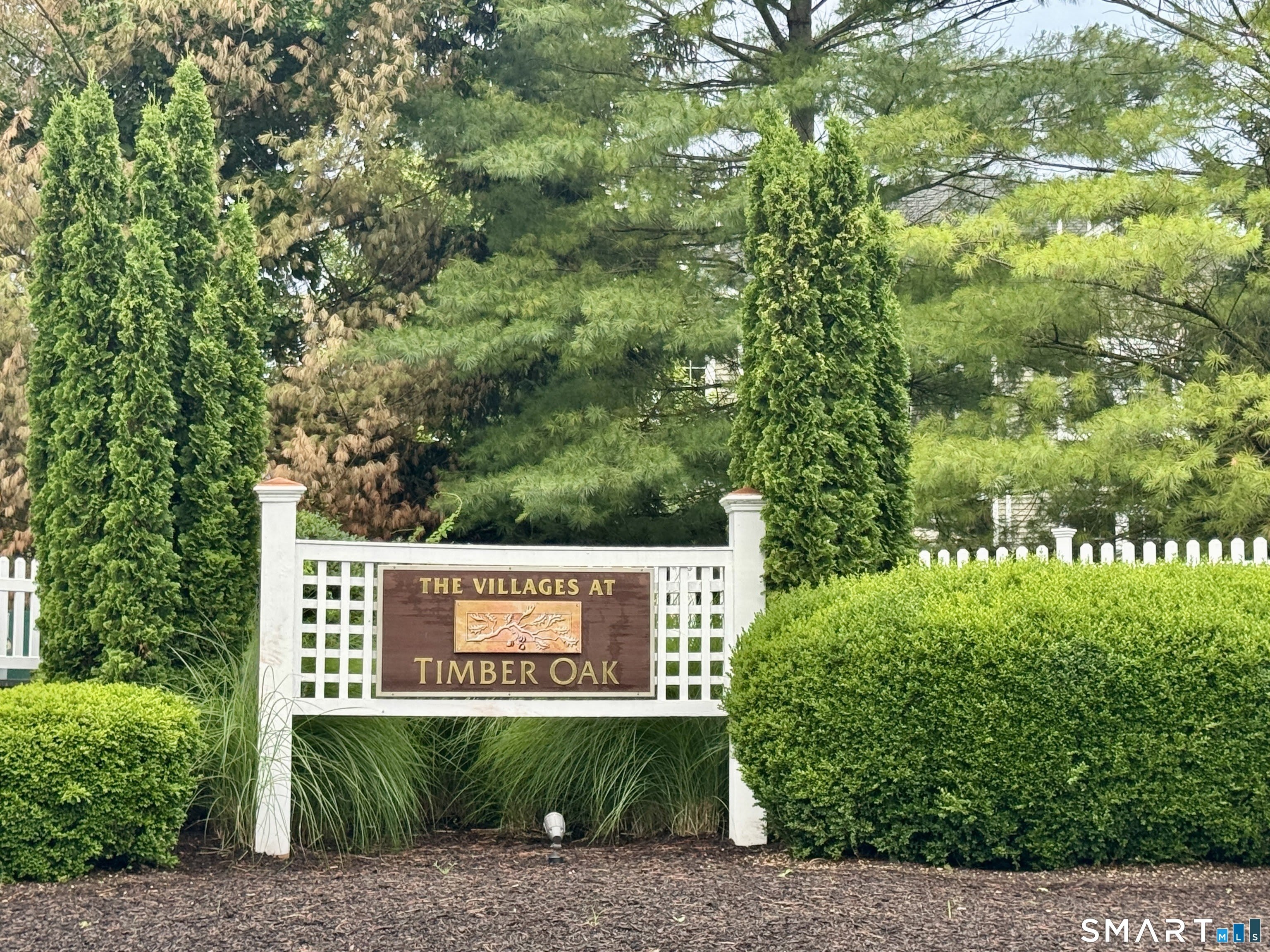 50 Lawrence Avenue – photo 3