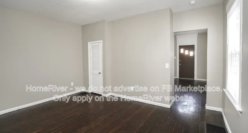 5121 Silver St – photo 3