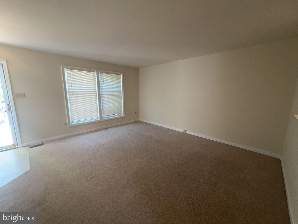 5614 Denton Ct – photo 3