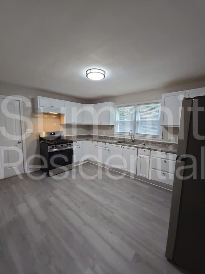 5353 Blue Ridge Boulevard – photo 5