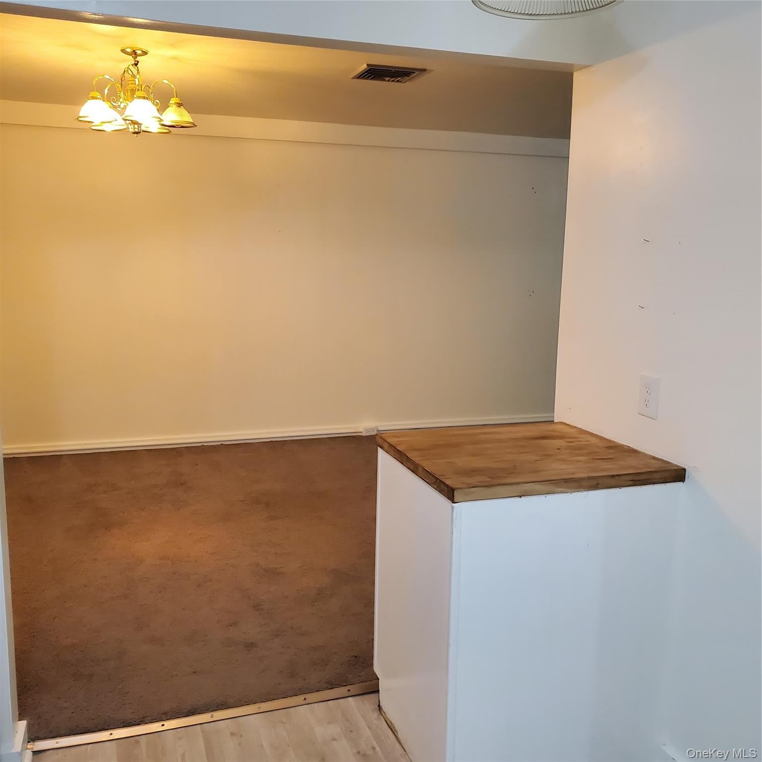 160 West Road – photo 4