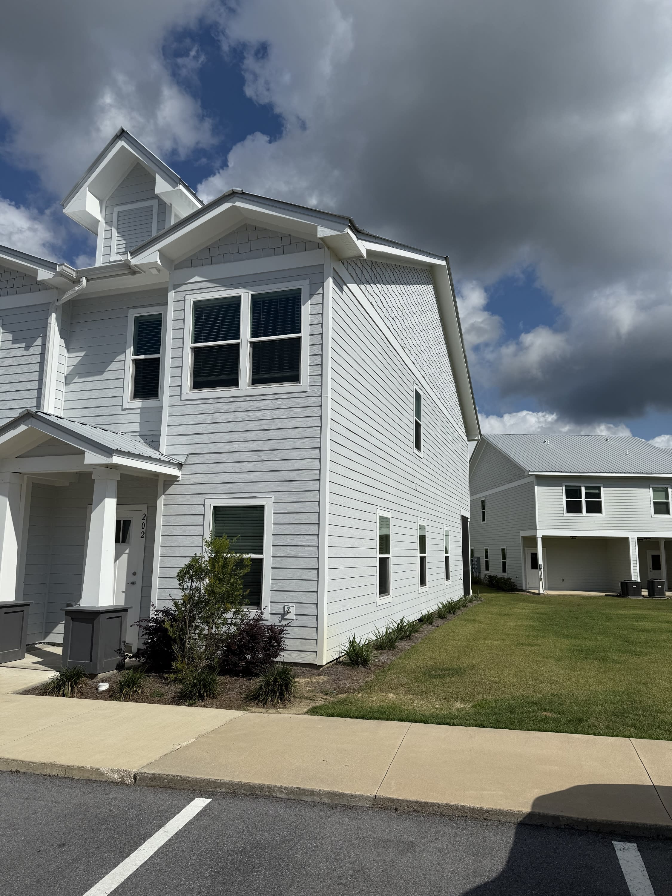 202 Date Palm Lane 1 – photo 2