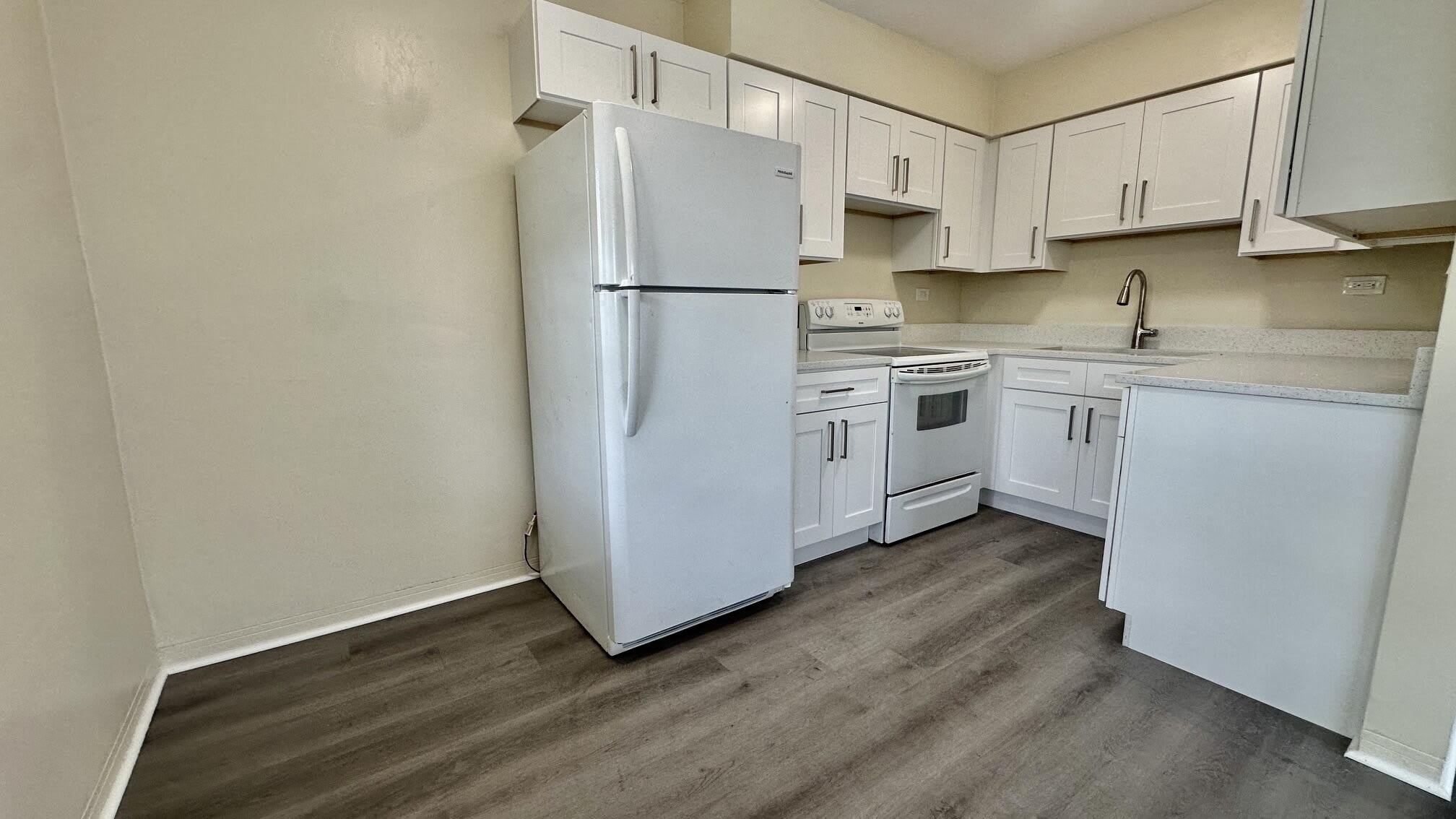 417 SE 12th Court – photo 4
