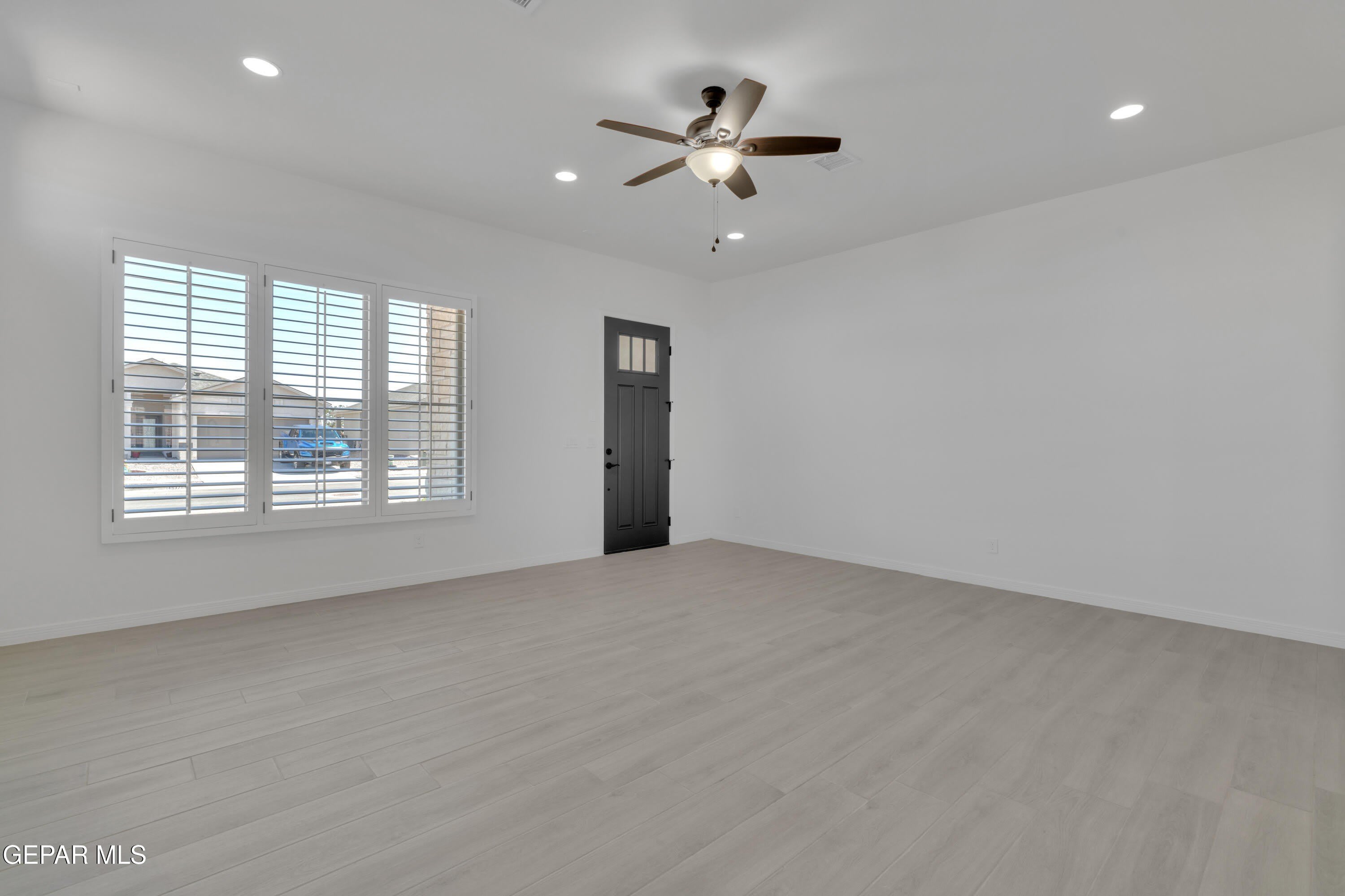 14936 HILL RIDGE Court – photo 4