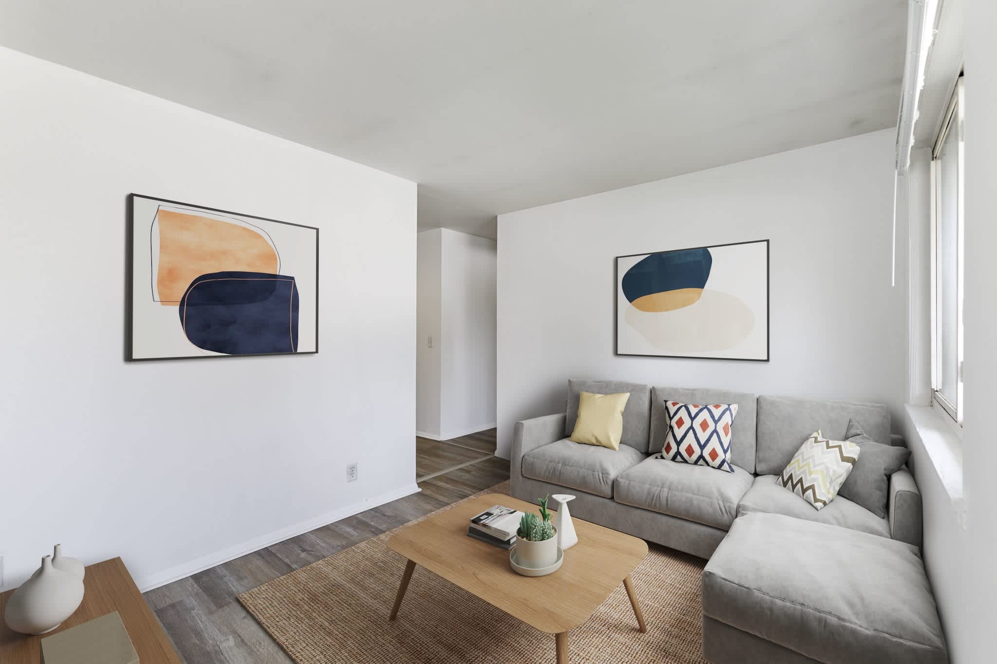 2201 S Marsh Ave – photo 1