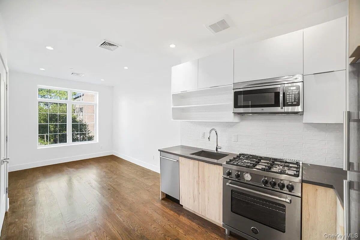 341 NOSTRAND Avenue – photo 1
