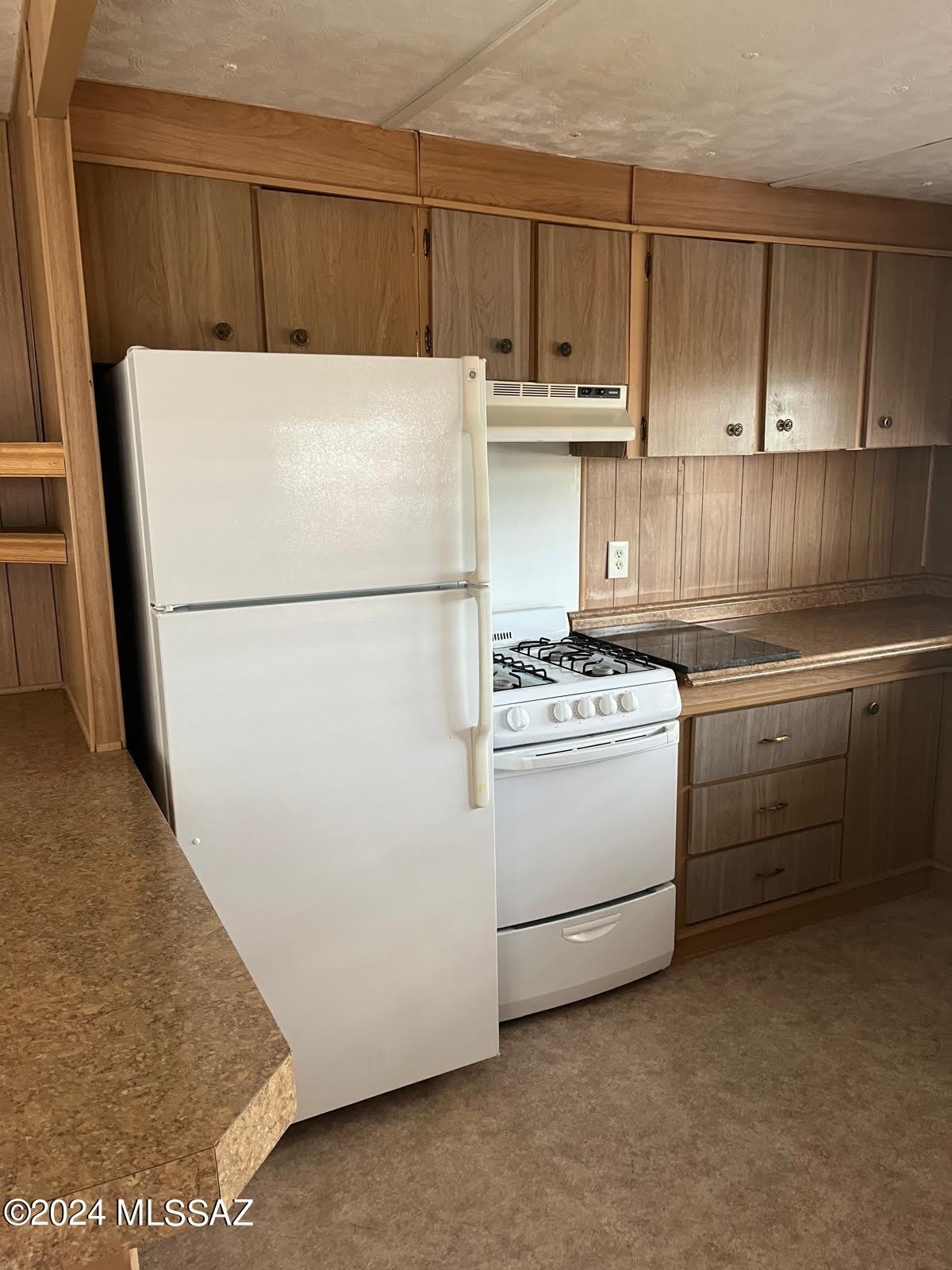 2602 E Walnut Street – photo 4