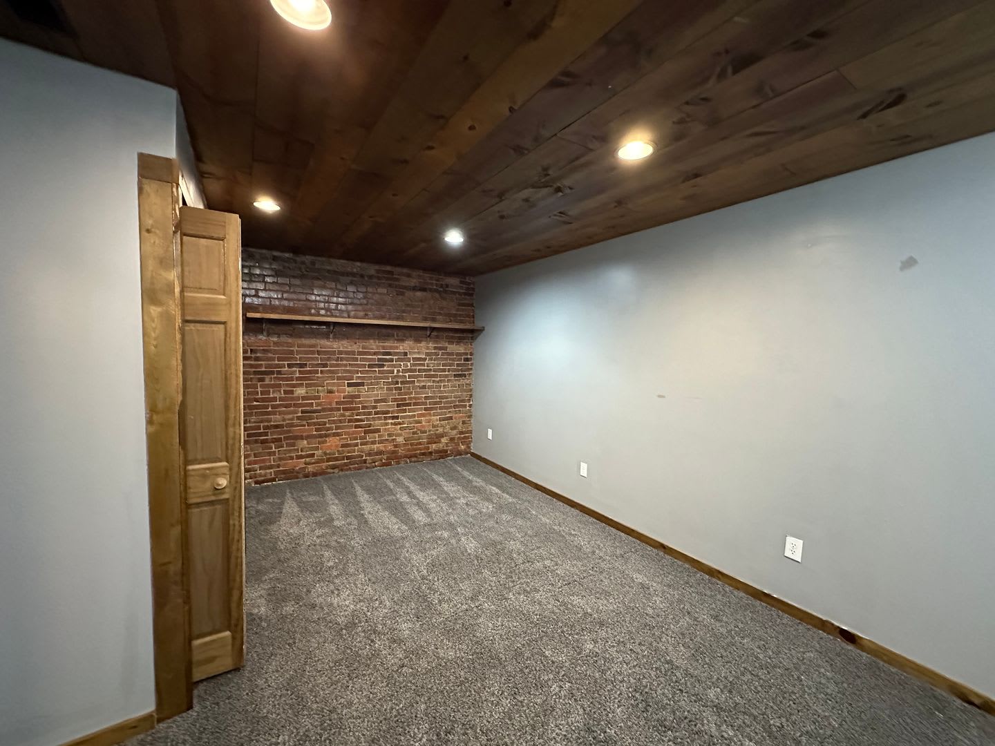 414 Wilson St – photo 5