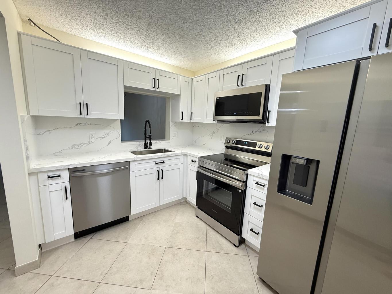 6649 Somerset Drive – photo 4
