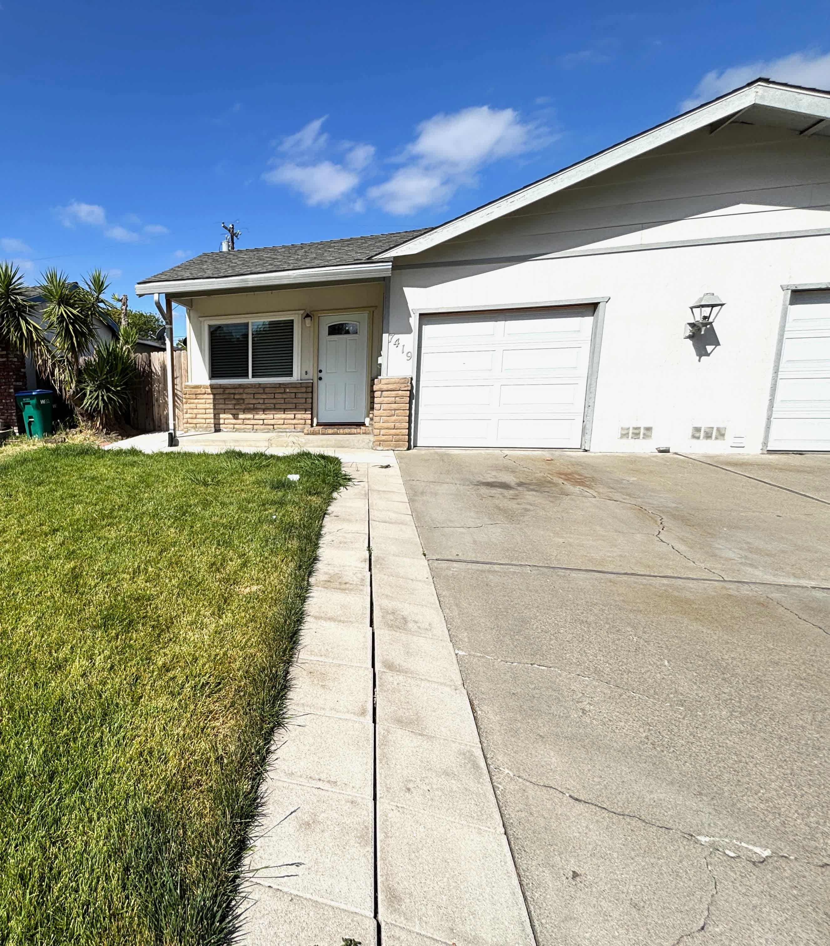 7419 N El Dorado St – photo 2