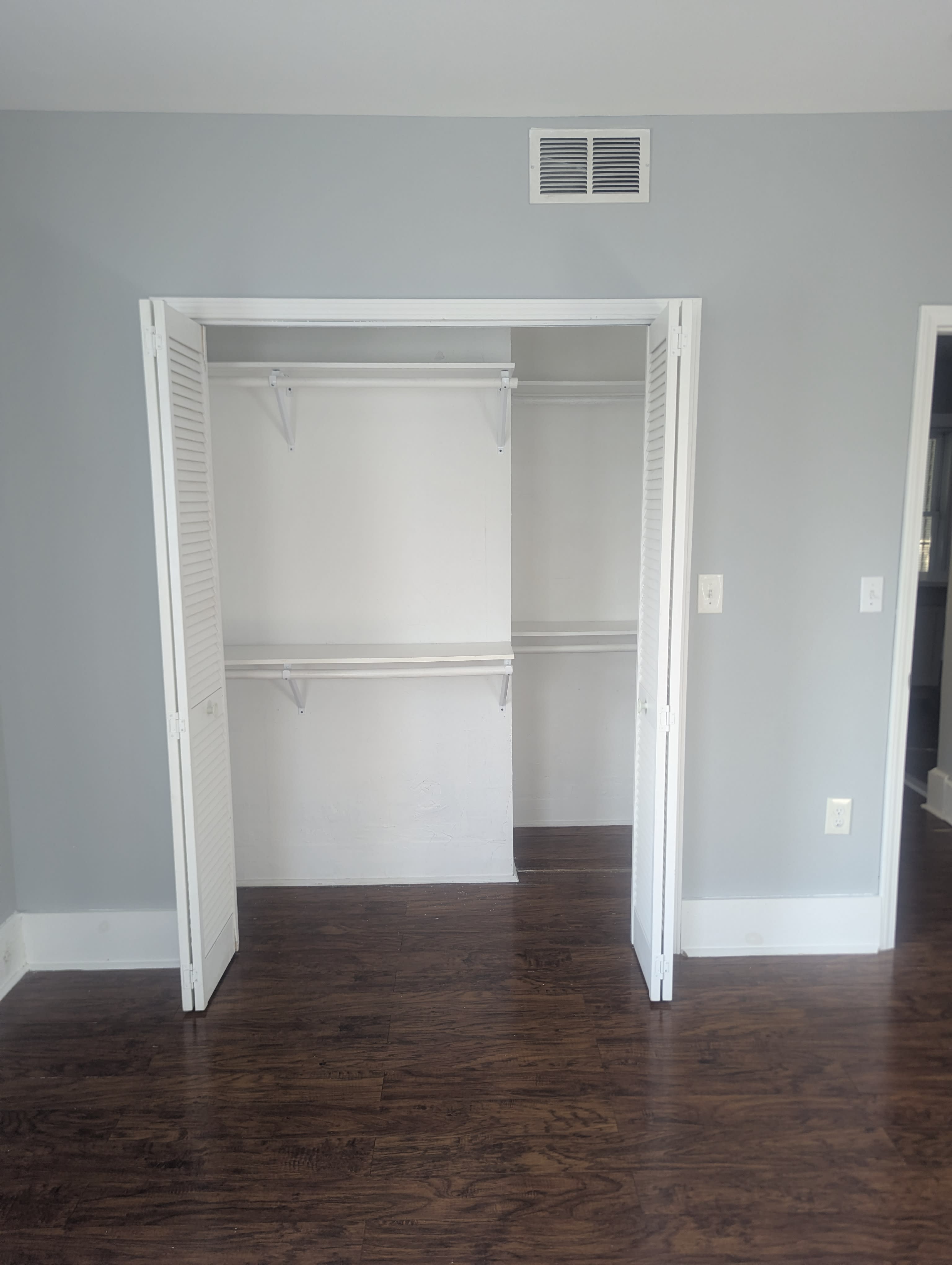 24 Banks St – photo 1