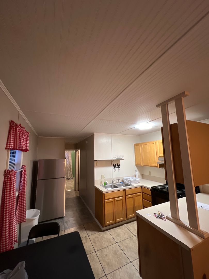 Cute One Bedroom One Bathroom House – photo 4
