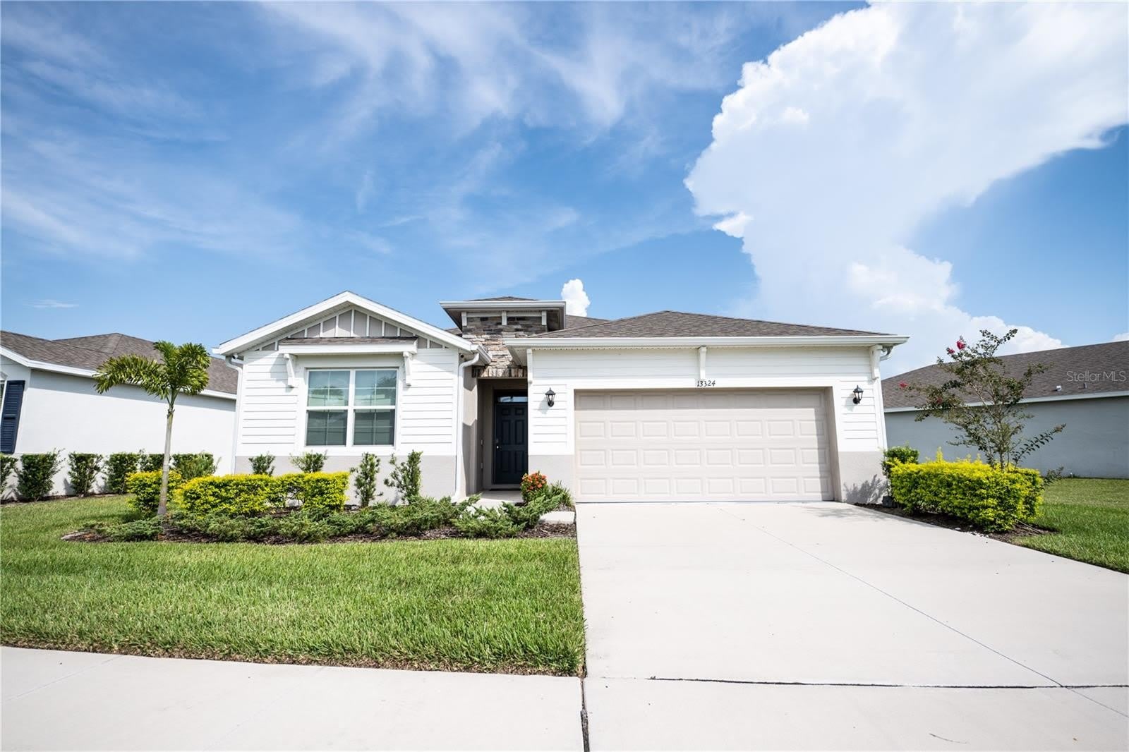 13324 WATERLEAF GARDEN Circle – photo 2