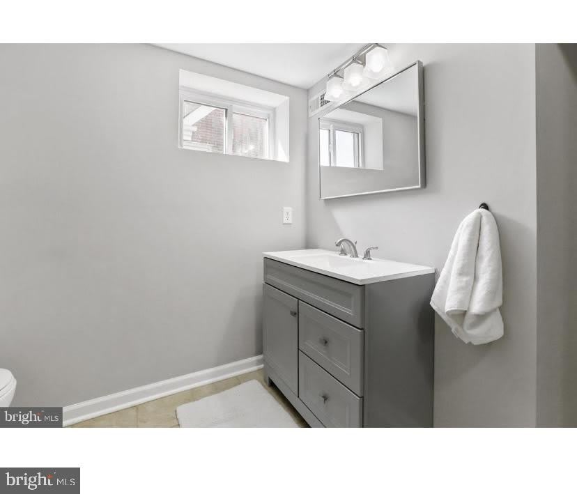 208 6TH Avenue – photo 2