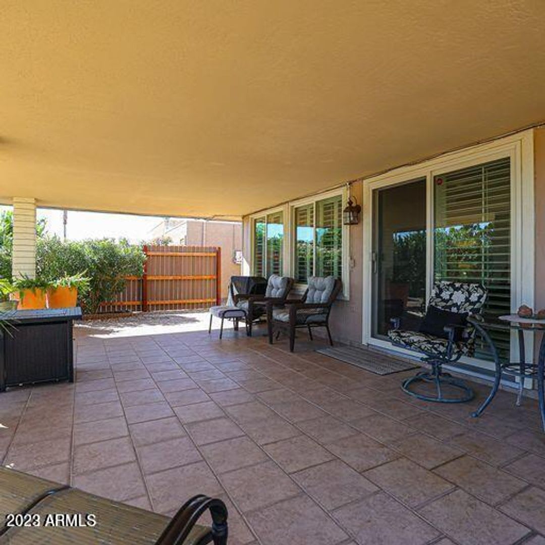 Large 2 Bedroom 55+ in Sun City – photo 4