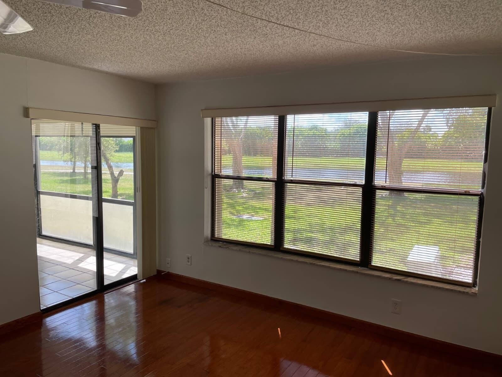 2322 S Cypress Bend Drive – photo 2