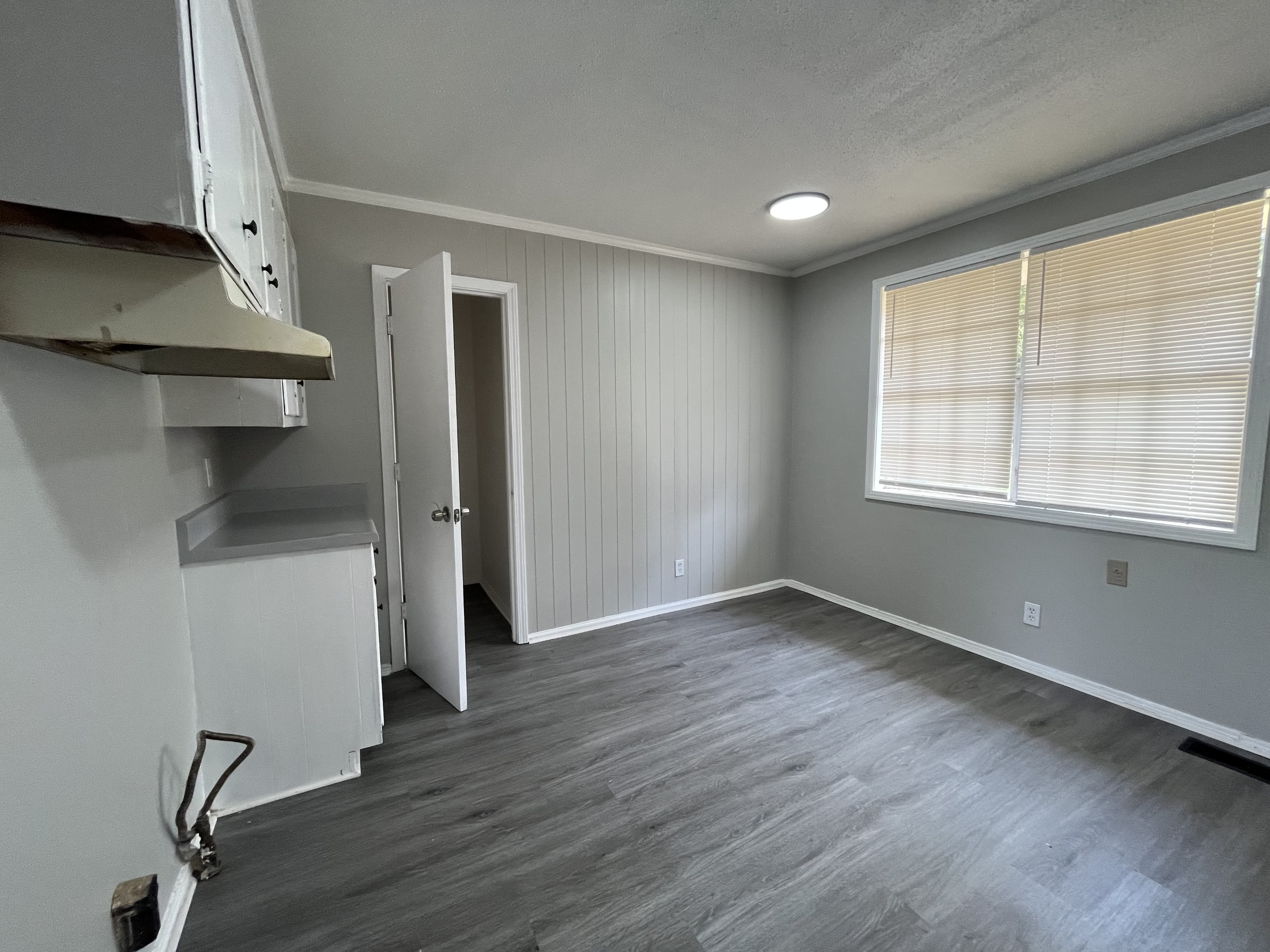 606 Austin St – photo 5